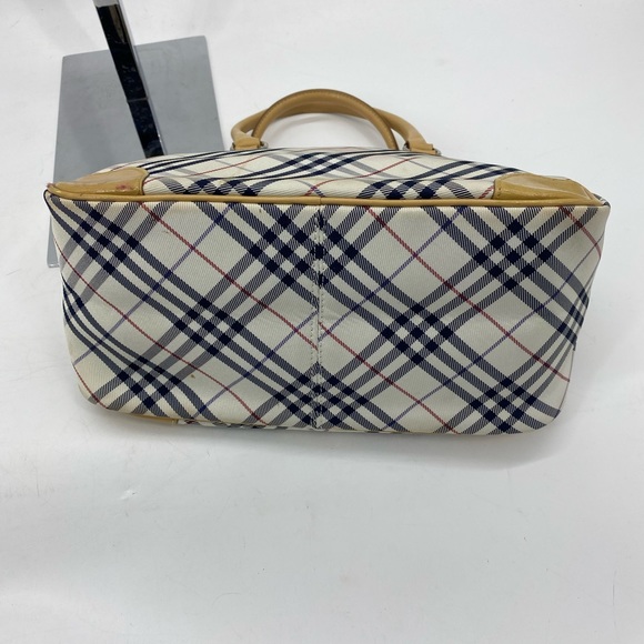 Burberry Handbag - Picture 6 of 10